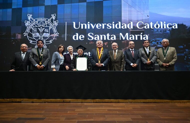 UCSM otorga título de doctor honoris causa a Everardo Zapata