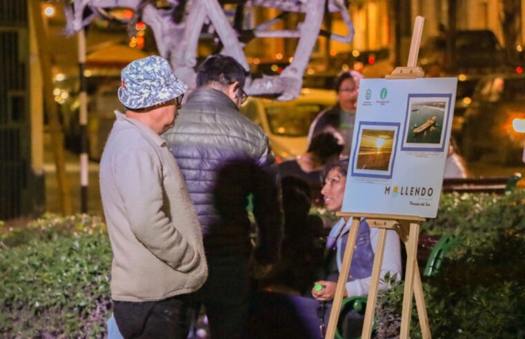 Mollendo revive su pasado cosmopolita con exposición fotográfica en la Plaza Bolognesi