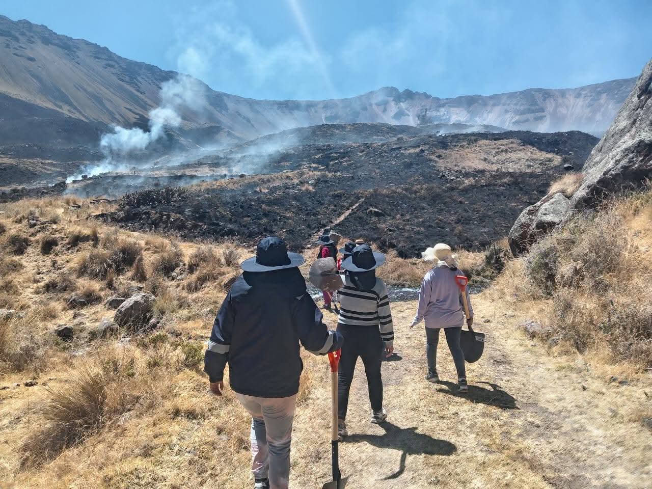 INCENDIO ARRASA CON 500 HECTÁREAS EN COTAHUASI. Autoridades siguen reaccionando tarde ante emergencias