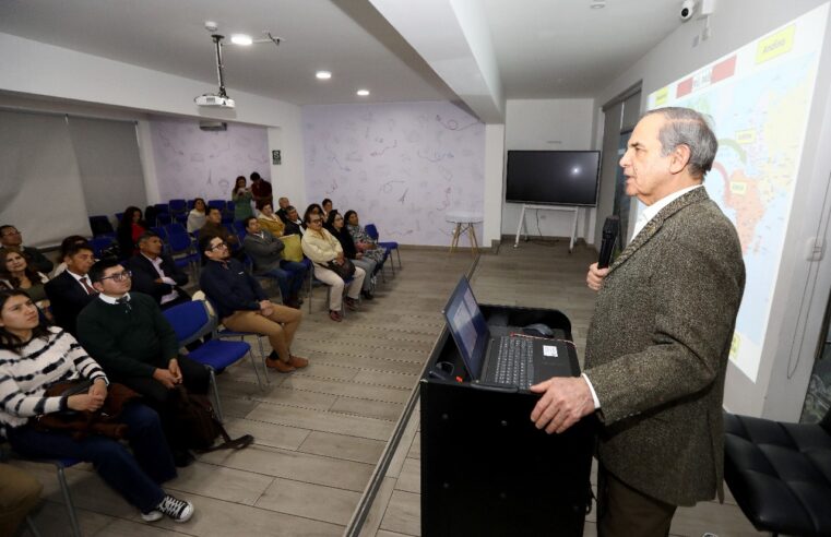 Legislador Roberto Chiabra impulsa diálogo con jóvenes en Arequipa