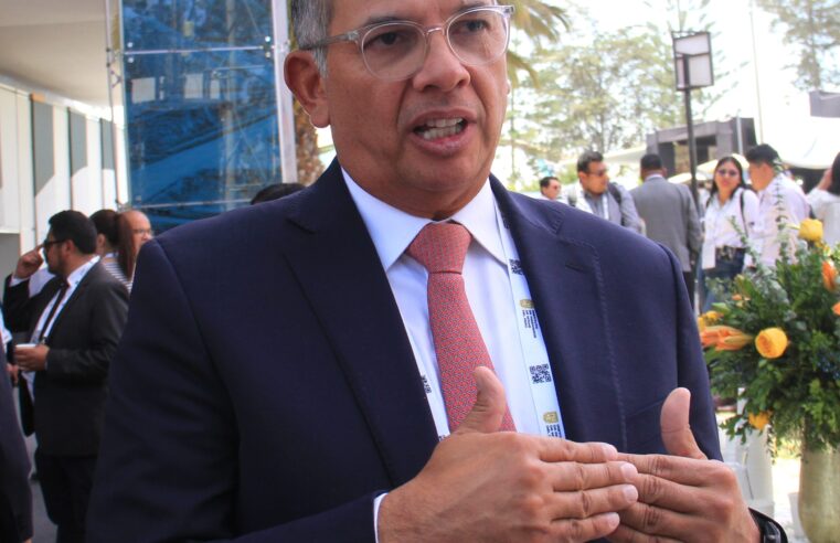 Luis Miguel Castilla: “Tenemos que hacer funcionar la descentralización”