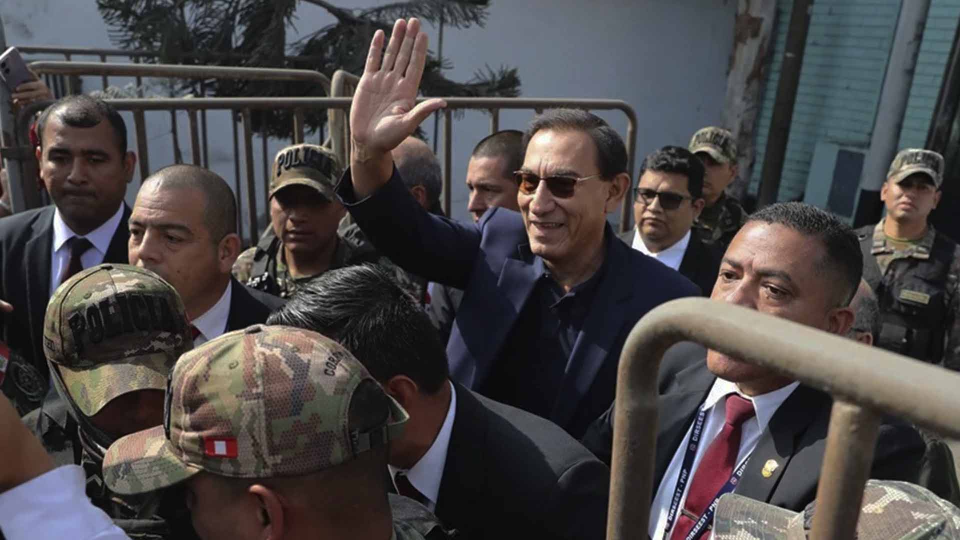 Vizcarra salió en libertad tras fallo del Poder Judicial