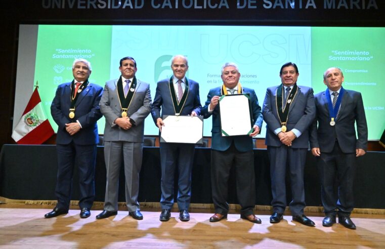 UCSM reconoció la trayectoria de líder empresarial del país