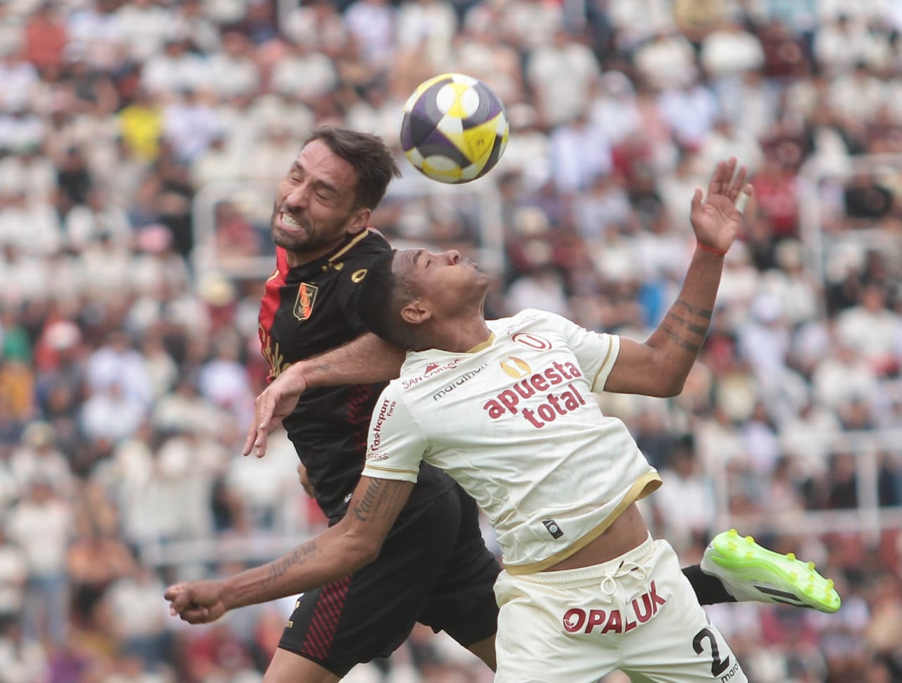 El FBC Melgar no levanta ni con Juan Reynoso