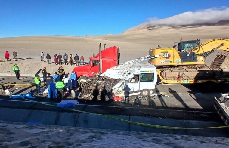 Accidente en vía Puno-Moquegua deja al menos catorce fallecidos