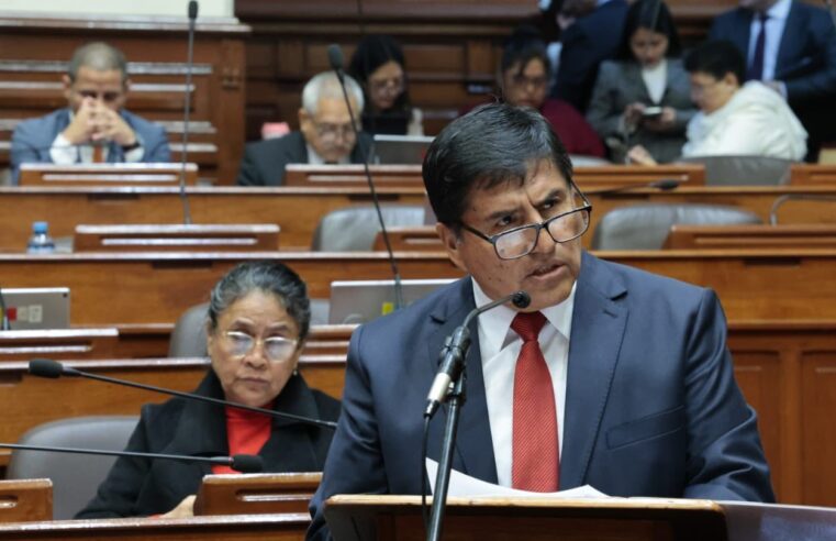 Ministro del Interior: «Uno tiene que aceptar las decisiones del Congreso»