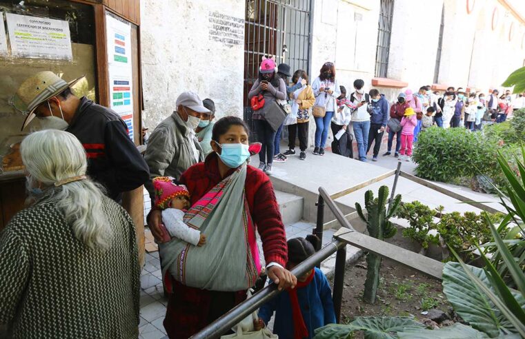 NI EL MINSA NI ESSALUD. AREQUIPEÑOS ADOLECEN CON AMBOS ORGANISMOS