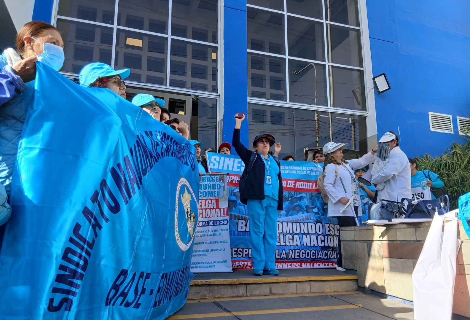 EsSalud levanta huelga nacional tras 14 días paralización en consultas externas