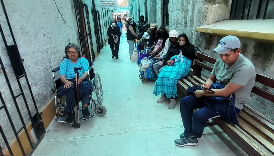 Hospital Honorio Delgado afrontará sobrecarga de pacientes a corto plazo