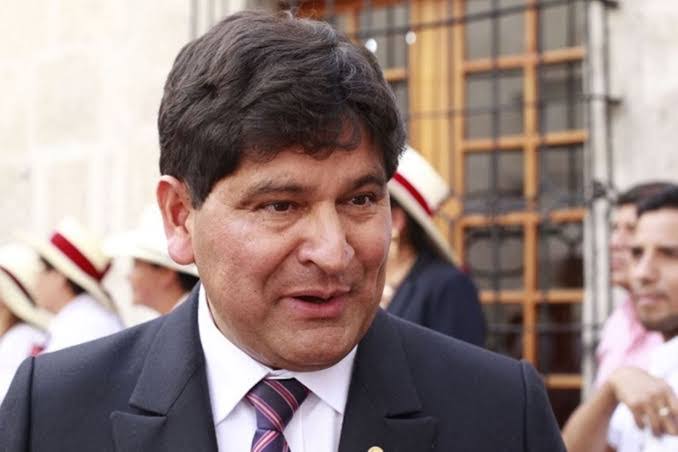 LA UNIÓN. “Lo de Rohel es histórico. Nunca se ha visto un gobierno tan incapaz”