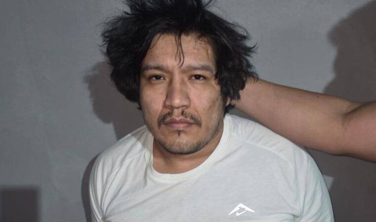 PARAGUAY EL MONSTRUO RECLUÍDO.