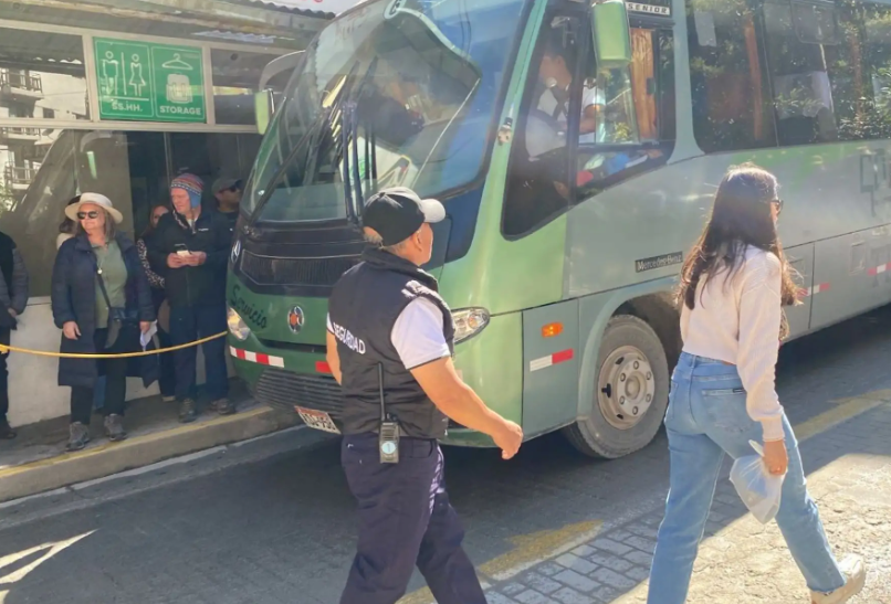 Consettur retomará servicio tras atentado contra bus de Tramusa