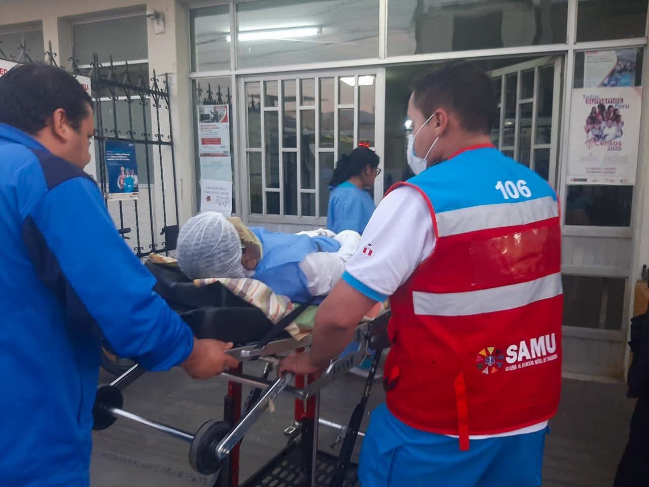 Personal de SAMU traslada a quemados