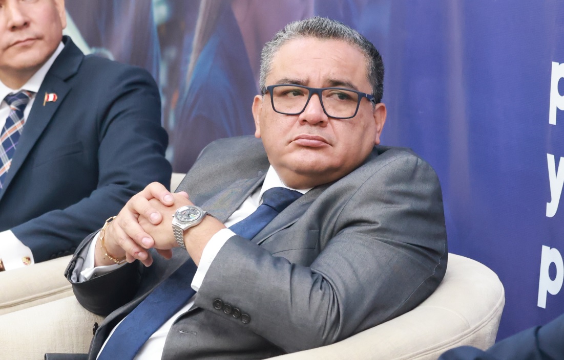 Santiváñez no acudió a Fiscalía para someterse a prueba de voz