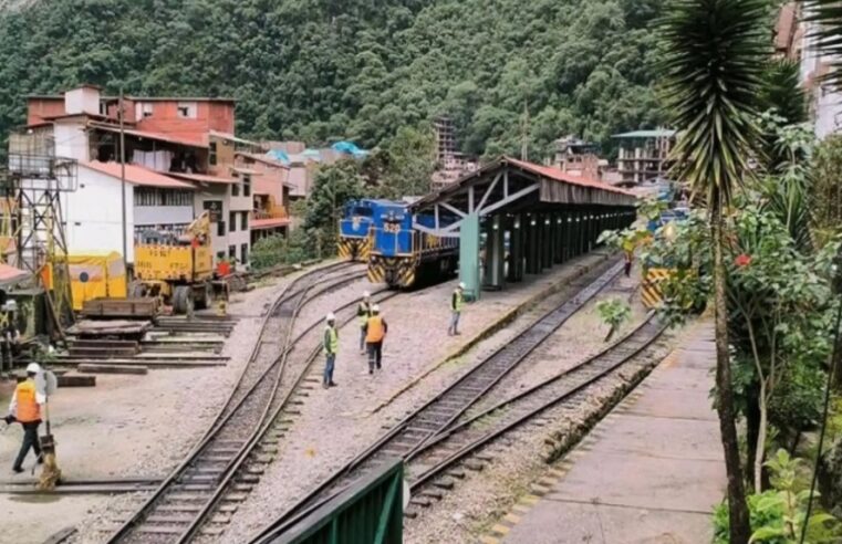 Vía Ollantaytambo-Machu Picchu estuvo bloqueada durante horas