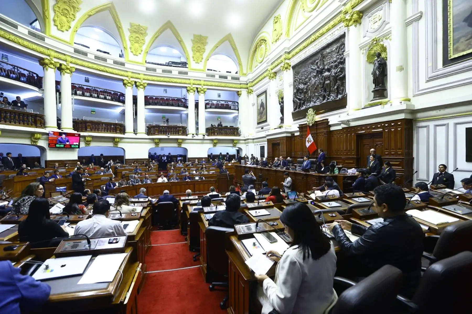 Proceso de vacancia presidencial y los posibles escenarios de sucesión