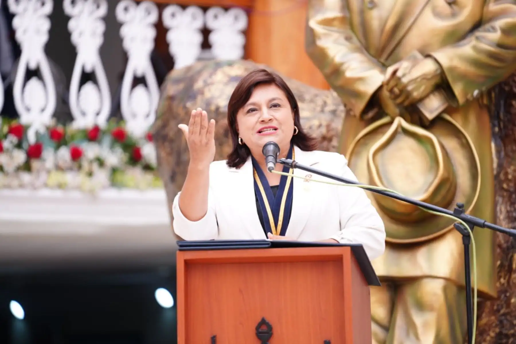 Joana Cabrera es la nueva gobernadora de La Libertad  tras renuncia de Acuña