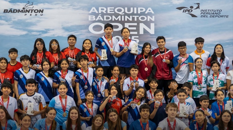 Arequipa cerró con éxito el nacional de bádminton Grado 3