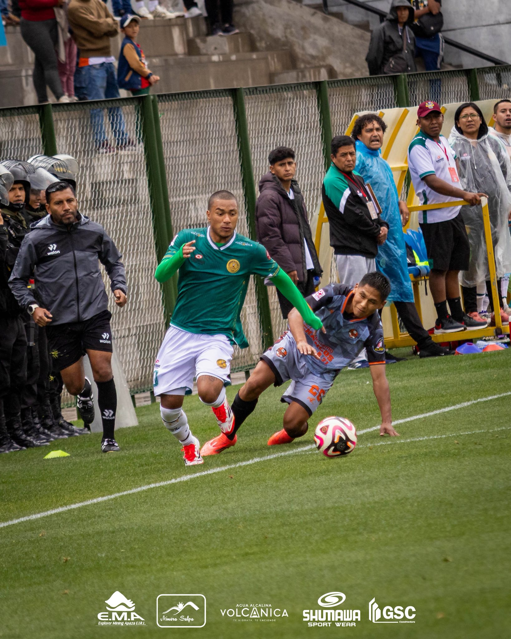 Amigos de la PNP ante Juventud Huracán de Lima en Copa Perú