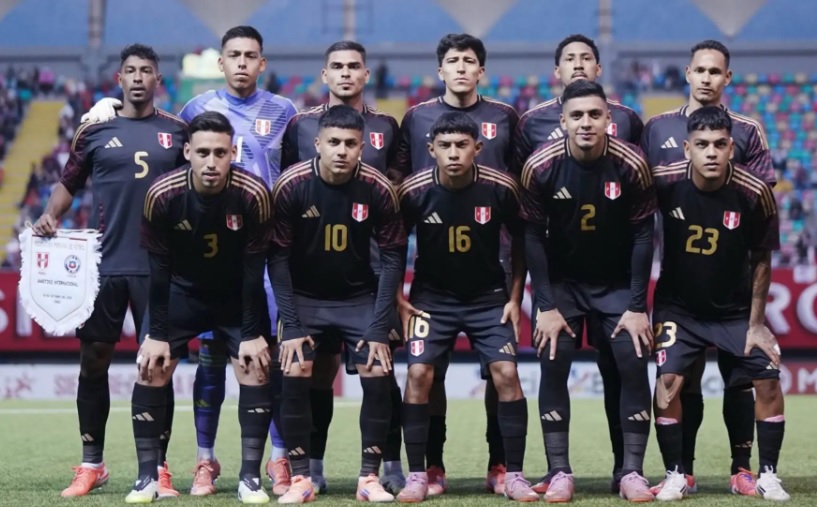 La selección peruana sigue en caída libre en ranking de la Fifa