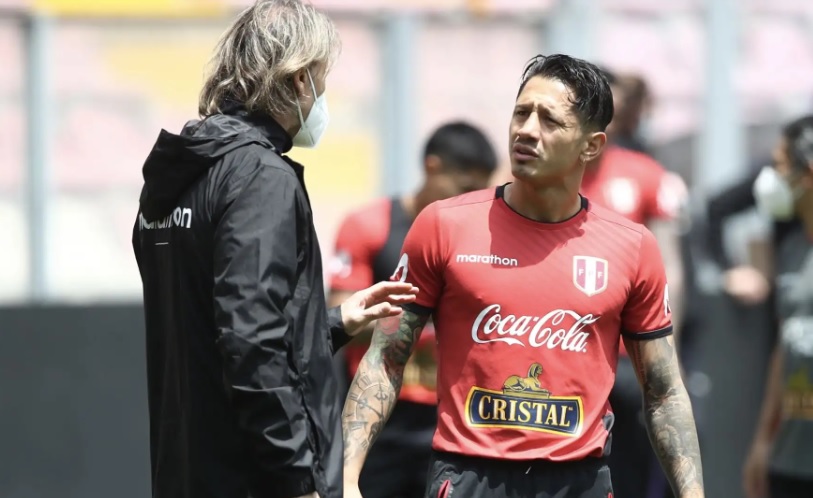 Lapadula aseguró que la selección peruana perdió su «esencia»