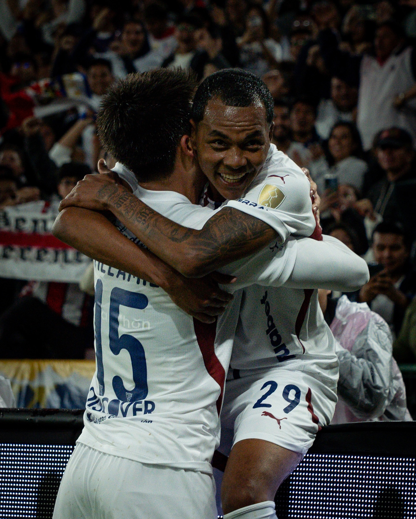 LDU y Flamengo sacan medio pasaje a la final de copa en Lima