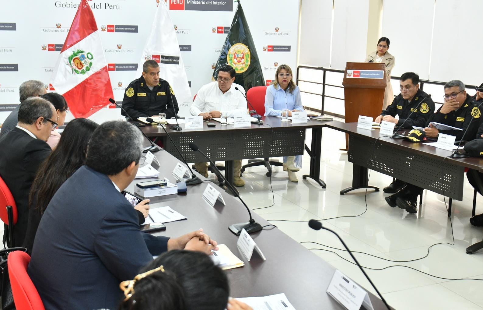 Ministro del Interior: seremos implacables contra la extorsión