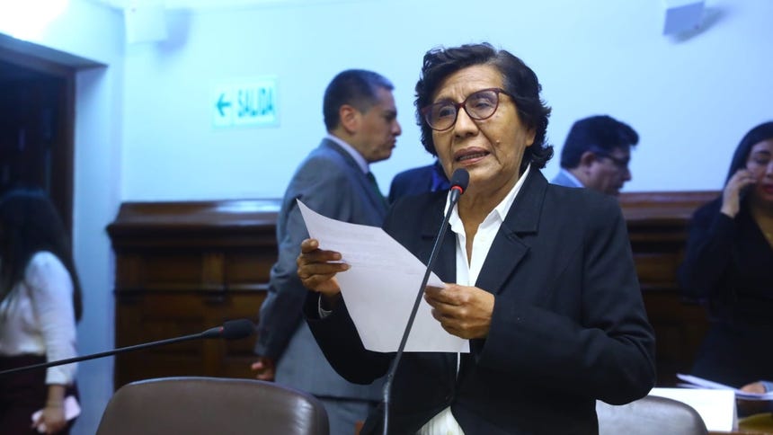 Lucinda Vásquez se pronuncia: «Es un ataque sin precedentes»