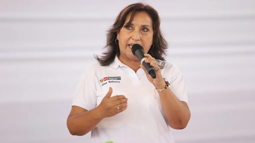 Fiscalía insiste se ordene impedimento de salida del país contra Boluarte