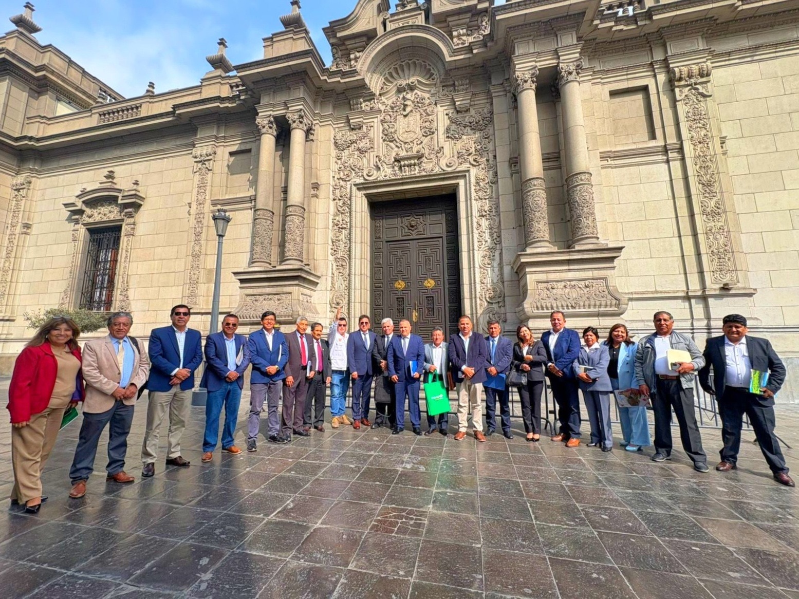 Alcaldes de Arequipa exigen a José Jerí soluciones para inseguridad e inversión 