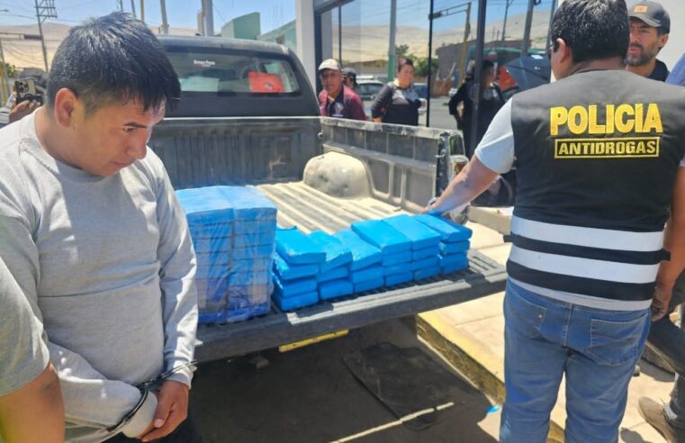 Investigan a conductor detenido con 40 paquetes de droga en Camaná