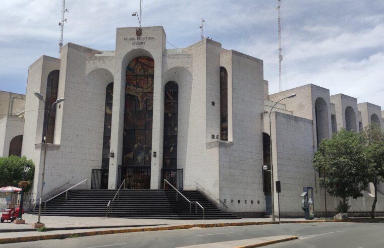 Condenan a comandante del Ejército por usar vehículo militar para un agasajo