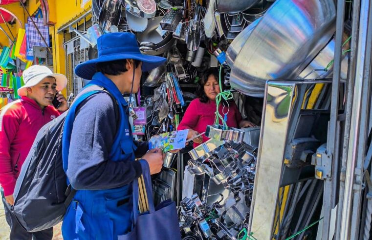 Orientan a comerciantes en manejo de residuos