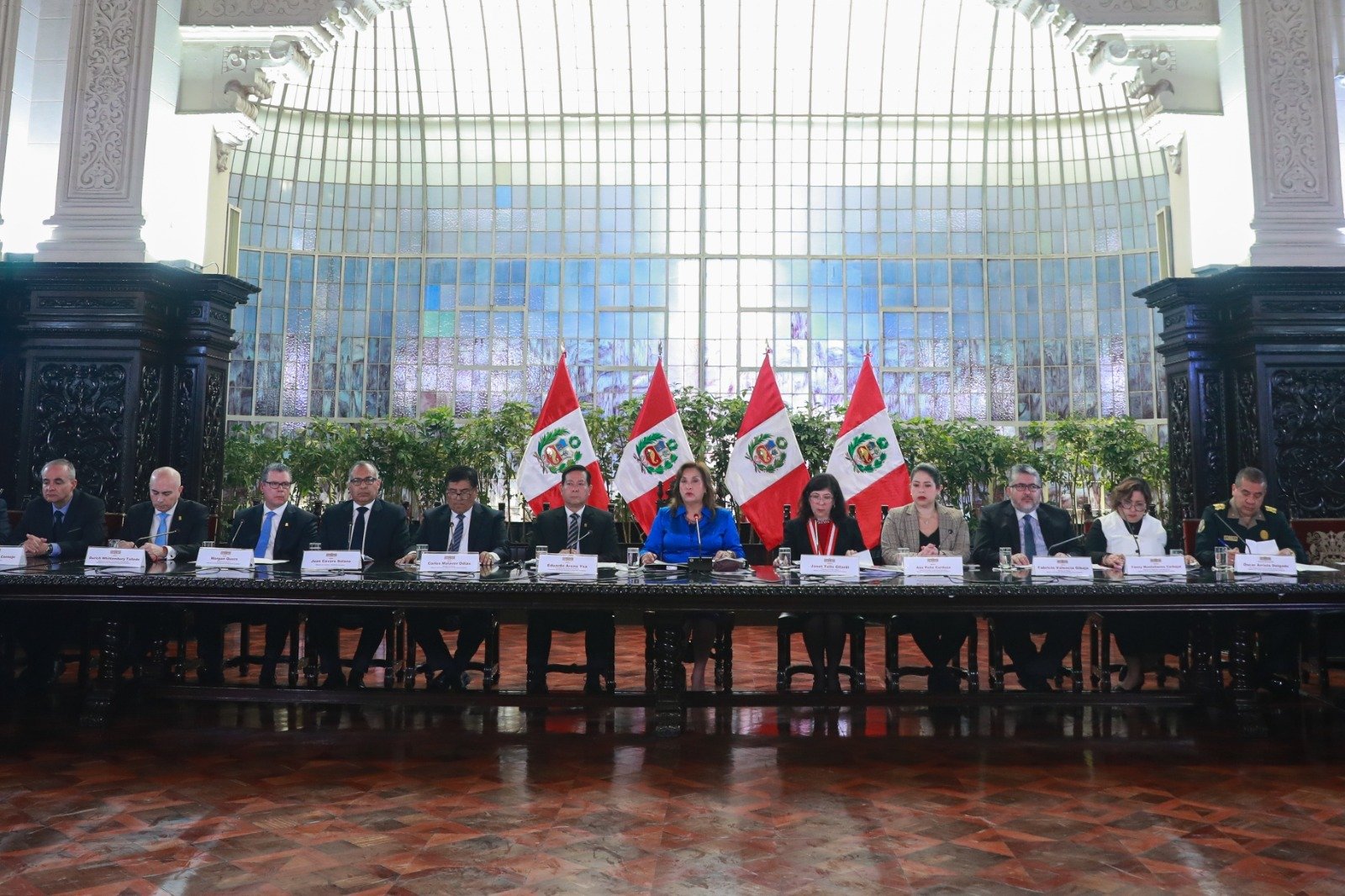 Gobierno evalúa declarar «estado de emergencia el transporte»