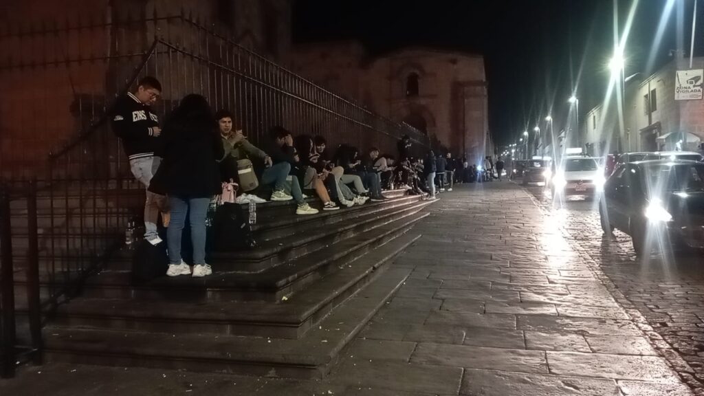 Multarán con S/ 1 605 a quienes tomen licor en la vía pública