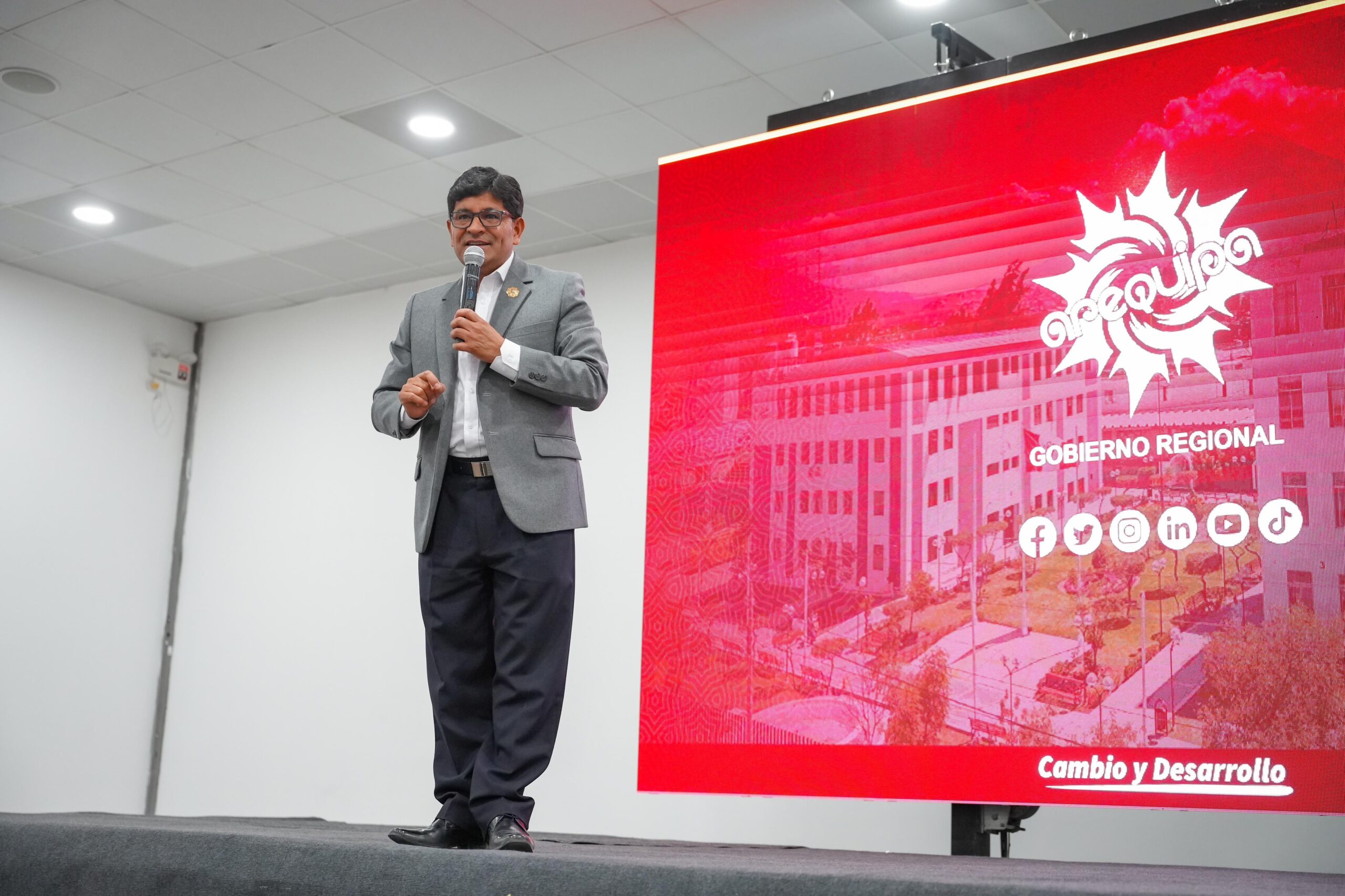 “Más que rendición de cuentas, parece una exposición de promesas”