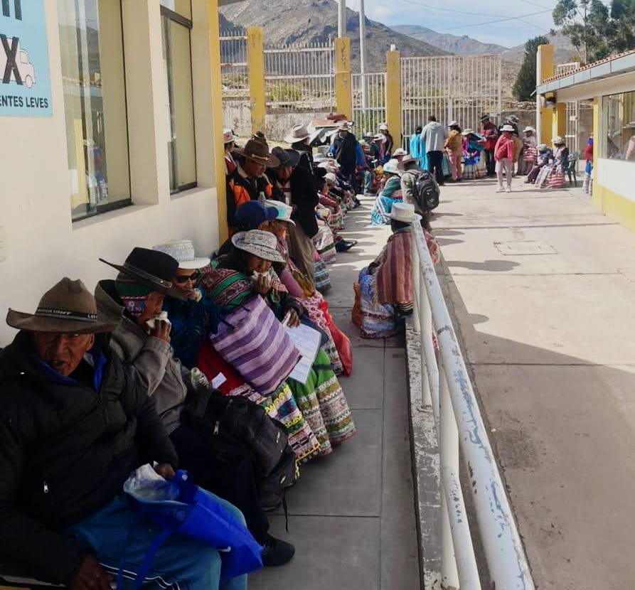 Chivay: realizaron campaña para detectar catarata en adultos mayores