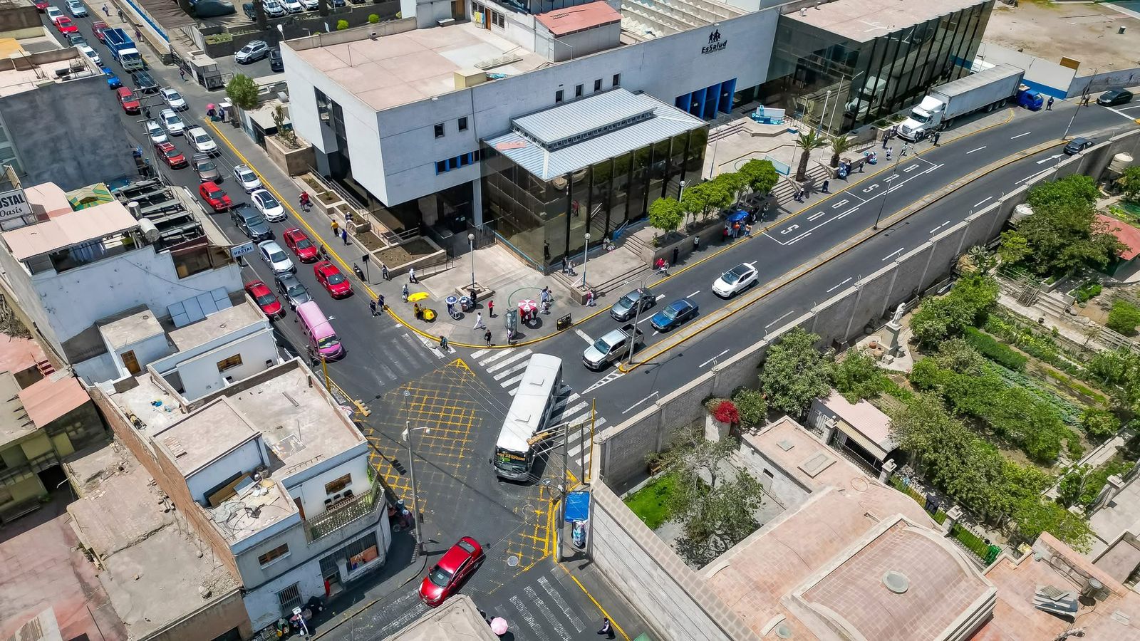 Autoridades harán respetar plaqueo en centro histórico