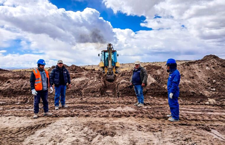 Entregan qocha de 20 mil metros cúbicos para conservación de vicuñas