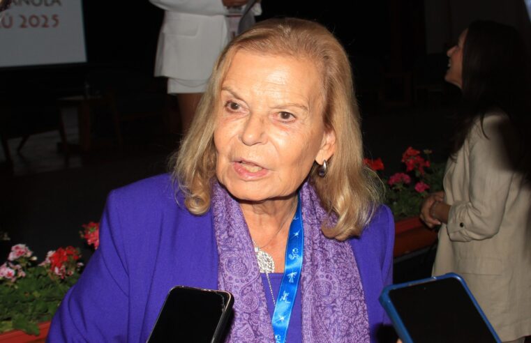 «Cuando una lengua muere, muere una visión del mundo»