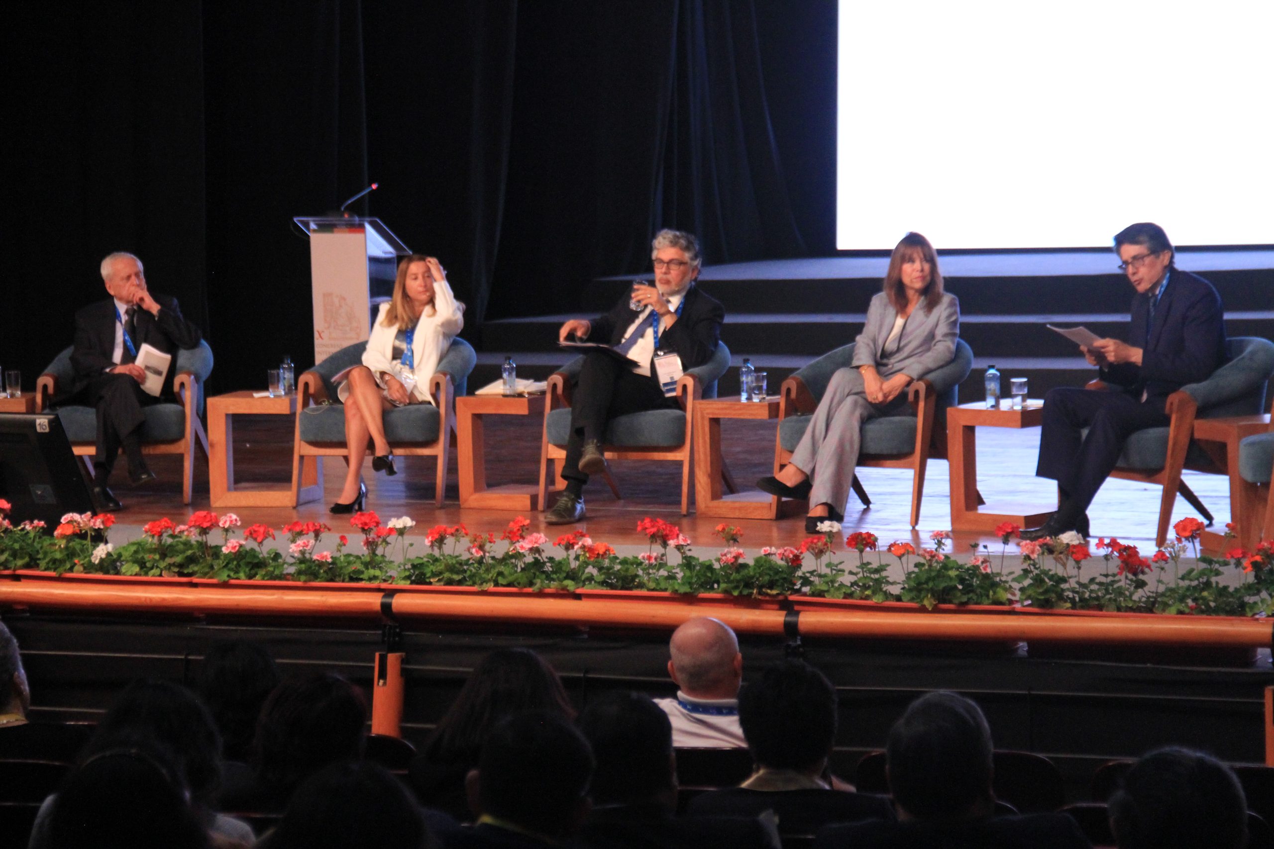 “La comunicación clara es una obligación del Estado para prevenir conflictos sociales”