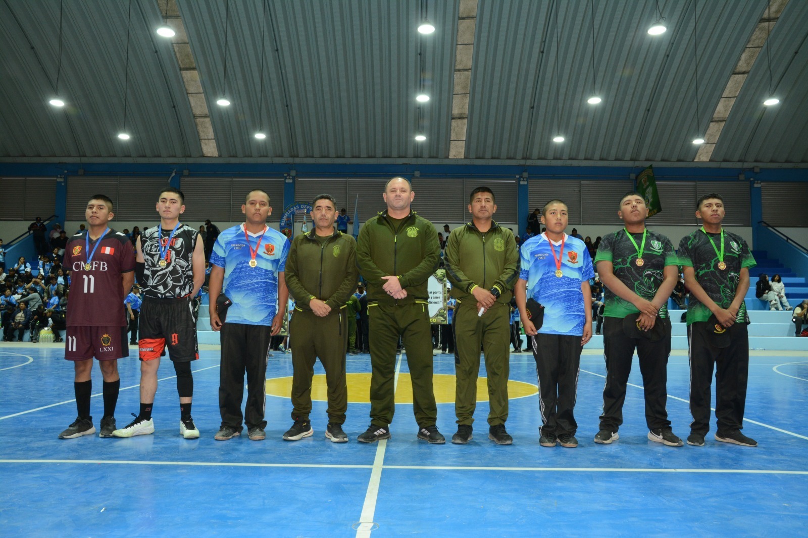 Seis colegios militares participan en olimpiadas