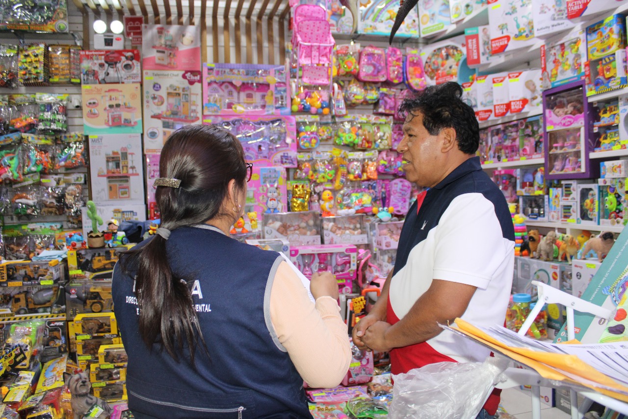 Refuerzan control sanitario de juguetes en Arequipa