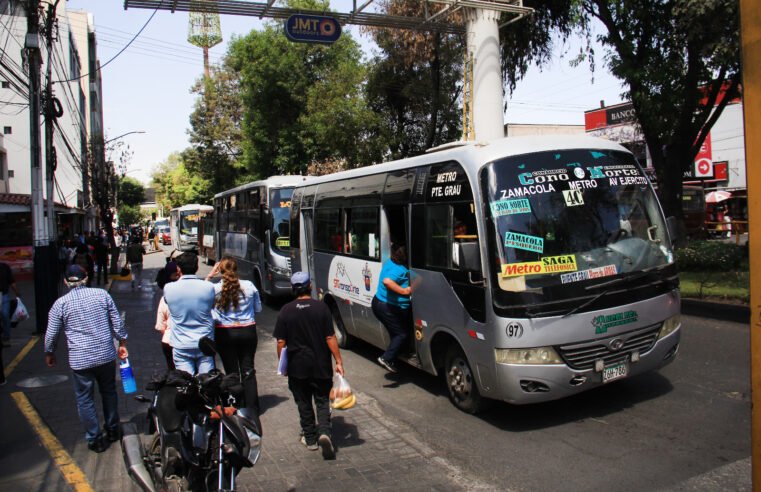 El tráfico le ‘roba’ 15 días al año a cada arequipeño en este 2025