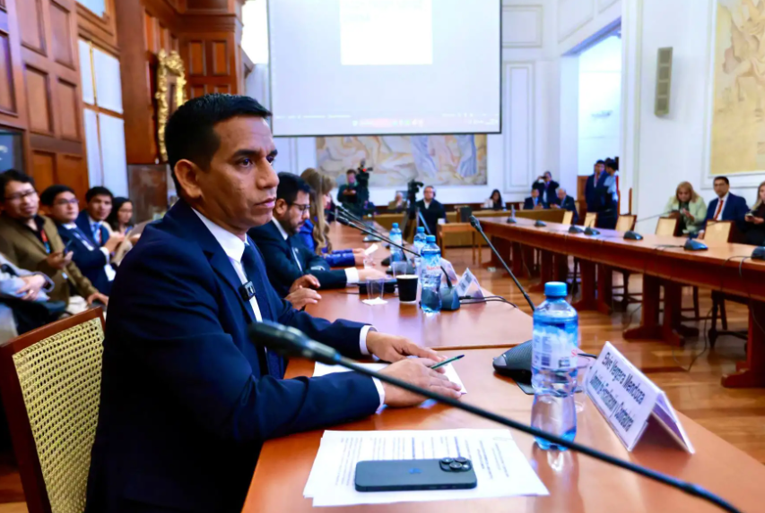 Comisión de Fiscalización sesiona hoy a las 11:00 h