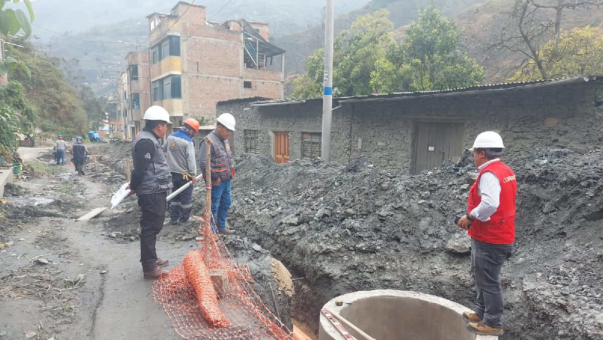 Advierten deficiencias en obra de agua y alcantarillado en Sandia