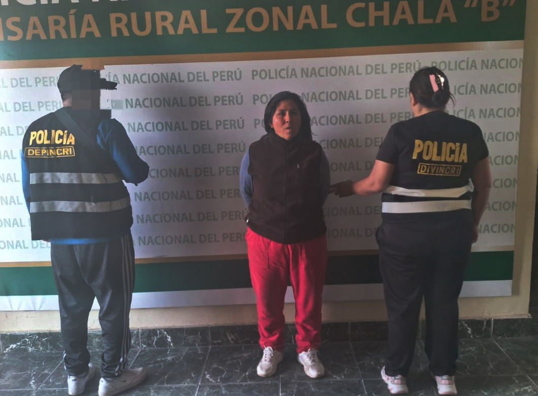 Detienen a camarada “Rocío” y a extranjero requisitoriado internacional por estafa