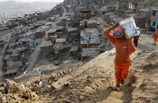 Pobreza multidimensional afecta a dos de cada diez arequipeños