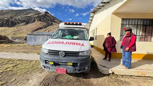 Huarcaya: comunidad vive entre el abandono sanitario y educativo