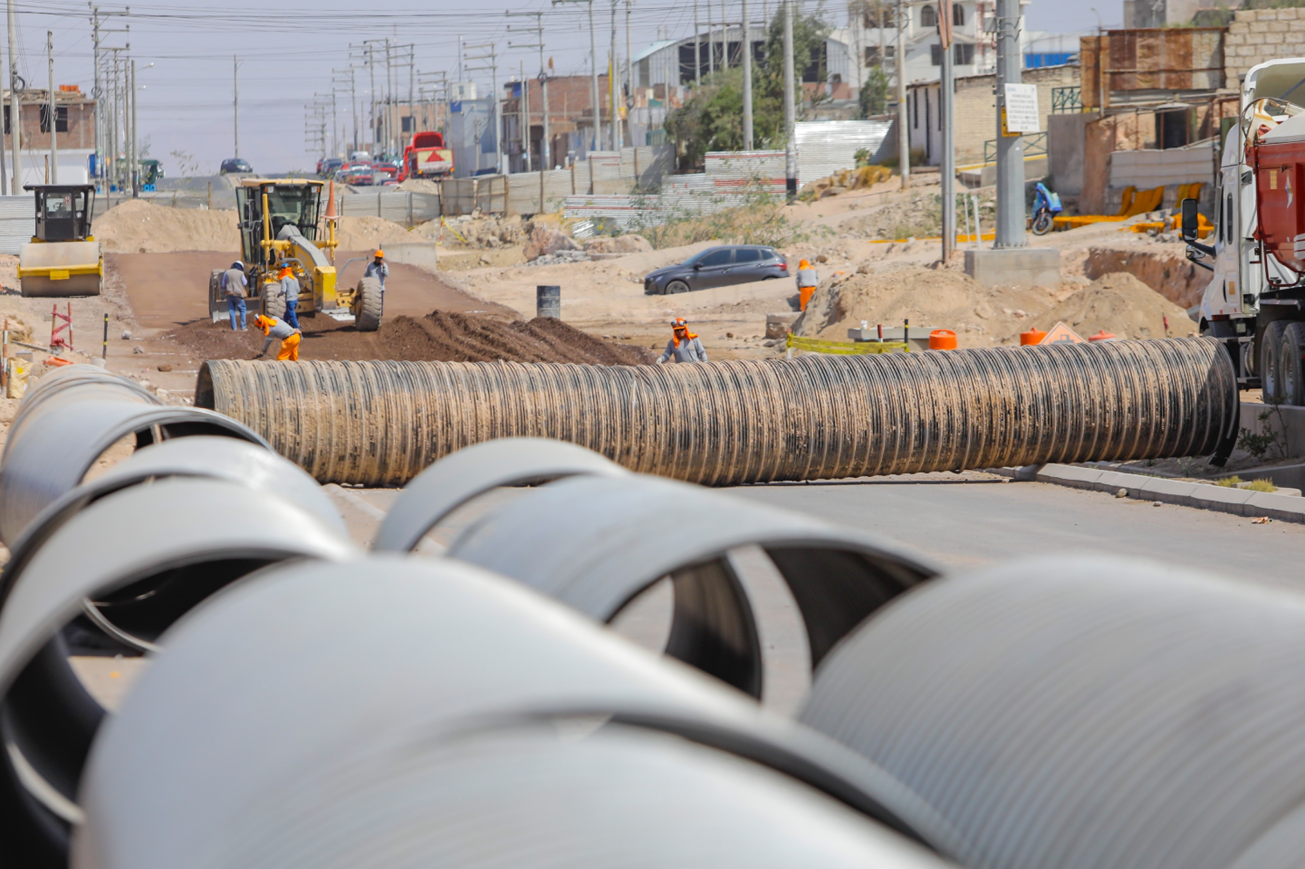 Avanzan estudios técnicos del muro de la vía Cuatro Carriles